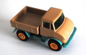 MATCHBOX 49b - MERCEDES UNIMOG - MINT & BOXED - Picture 1 of 4