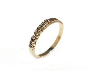 14kt Yellow Gold Wedding Band with 7 Natural Round Brilliant Diamonds  - Picture 1 of 4