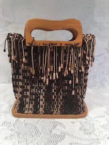 Vintage 1970s Retro Handmade Crochet Purse Handbag Wooden Handle & Bottom - Picture 1 of 12
