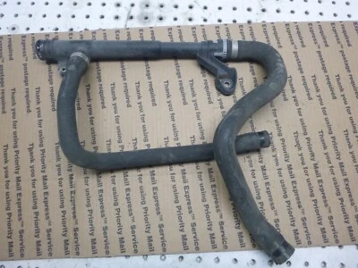 Manguera de tubo de refrigerante del motor Volvo XC70 2010 7G9N-8A594-AA Foto 1 de 3