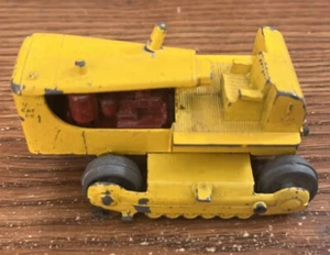 USED MATCHBOX SERIES Vintage Toy Caterpillar Tractor LESNEY 1975-1980 #39 - Picture 1 of 5