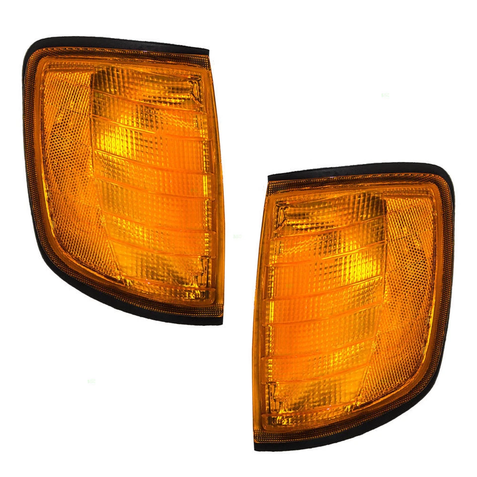 FREIGHTLINER FLD 1994 1995 1996 CORNER TURN SIGNAL SIDE LIGHTS LAMPS PAIR - Image 1 of 2