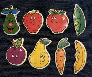 Vintage 1980’s Puffy AGC Sticker Of Fruits & Veggies - Bild 1 von 1