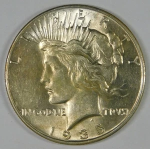 1935 $1 UNC Peace Silver Dollar Coin **Better Date** - Bild 1 von 2