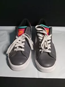Nike Womans Blazer Low Classic Size 9 Gray White Hyper Pink - Picture 1 of 8