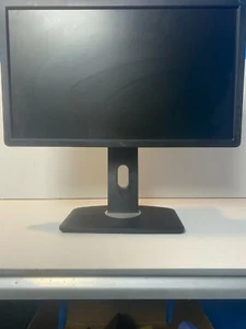 Dell P2212HB Black 21.5" Widescreen LCD/LED Monitor - Picture 1 of 5