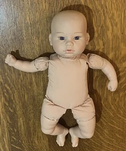 Madame Alexander 14"" Babypuppe kahle feste Augen 2018 - Bild 1 von 9