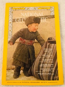 National Geographic April 1972 Roof of The World Poland Death Valley Sea Snake - Imagen 1 de 1