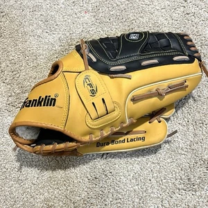 Franklin Field Master Series 22600-14" Baseball Softball Right Hand Throw Glove - Picture 1 of 8