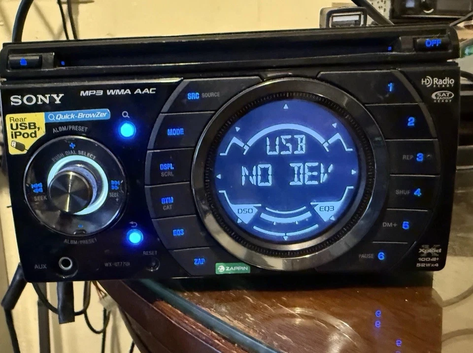 Sony WX-GT77UI CD Receiver Player Black Digital Display USB Aux MP3 AAC TESTED - Image 1 of 4