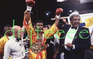 1991 Julian Jackson VICTORIOUS! - 35mm Boxing Slide - Picture 1 of 1