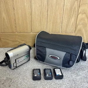 Sony Handycam DCR-HC37E Handheld MiniDV Camcorder Silver Working - Picture 1 of 9