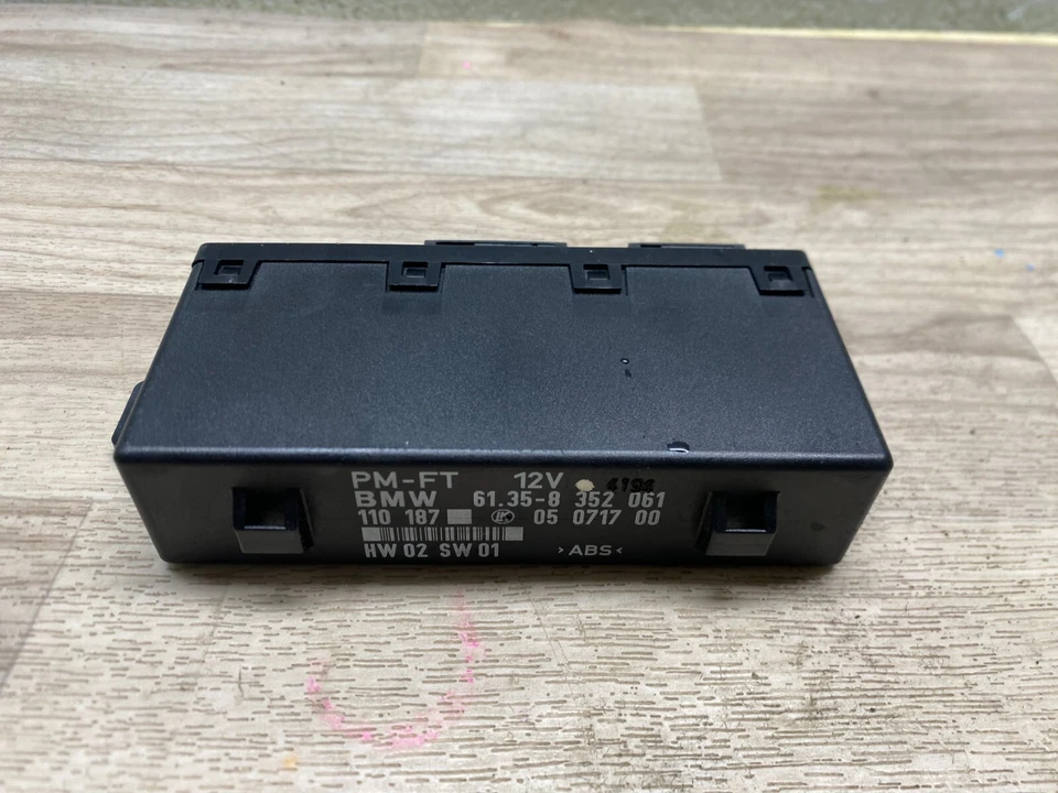 MÓDULO DE CONTROL CARROCERÍA PUERTA CONDUCTOR BMW OEM E39 740I 94-01 BCM Foto 1 de 2