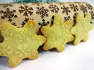 Snowflakes Embossing Rolling Pin Laser Engraved Dough Roller For Christmas Ginge - Picture 1 of 5