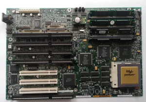 Intel LX Premiere PCI Batman's Revenge Sockel 4 Socket Intel 430LX Retro - Afbeelding 1 van 4
