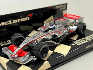 1:43 MINICHAMP 530064399 McLaren Mercedes MP4-21 Barcelona 30th NOV. 2006 #1 - Picture 1 of 5