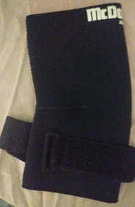 MCDAVID Tennis Elbow Support Sleeve W/ Support Strap Size M Black New - Picture 1 of 3