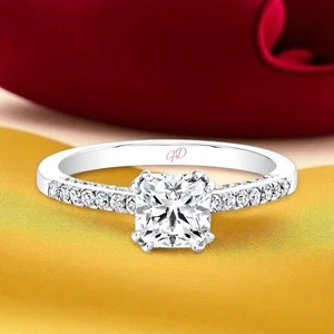 Alianza de diamantes 1,31 quilates IGI cultivada en laboratorio corte cojín oro blanco 14K tallas 6 7 - Imagen 1 de 12