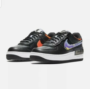 Nike W AF1 Shadow SE Air Force 1 Pixel Swoosh Black White CV8480-001 Women’s 5.5 - Picture 1 of 5
