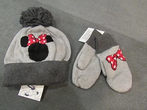 NWT Baby Gap 2 pc Disney Minnie Mouse PomPom HAT & MITTEN SET or MITTENS M/L - Picture 1 of 2