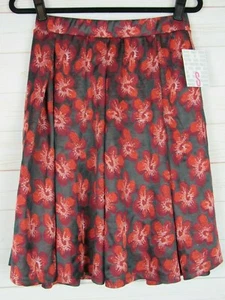 Lularoe Women's Madison Gray and Red Floral Jacquard Skirt Size S NWT - Picture 1 of 3