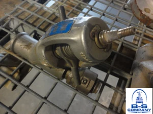 CONVAL CLAMPSEAL Y Pattern Globe Stop Valve 1" x 3/4" 1500 Duplex Stainless - Picture 1 of 8