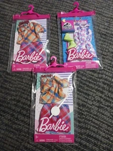 Lot of 3~ Mattel Barbie Jurassic World Storytelling Fashion Outfits - Picture 1 of 9