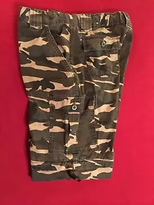 Sz18 unisex teen Game Winner Woodland Camo Hunting Pant-shorts, combat military - Picture 1 of 8