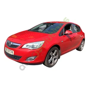 VAUXHALL ASTRA 2009-12 A-Pillar Right Glass - Picture 1 of 10