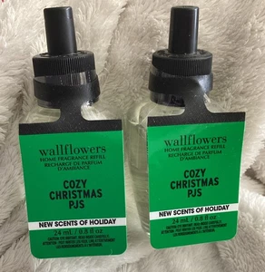 Bath & Body Works~*COZY CHRISTMAS PJS*~Wallflowers PlugIn Refill Bulbs Lot of 2 - Picture 1 of 2