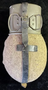 WOOL COVERED GERMAN CANTEEN - COMPLETE - Picture 1 of 14