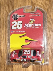 2005 Motorworks 25 Hamilton Jr. NASCAR Marines Collector's Edition Diecast 1:64 - Picture 1 of 2