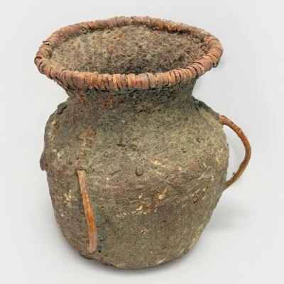 Tuss Water Basket - Tus Pitch Covered 10” x 7” Native American VTG - Image 1 of 4