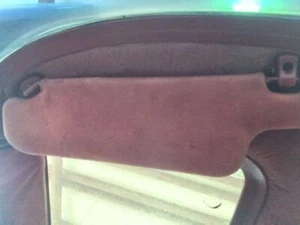 83 280ZX RIGHT PASSENGER'S BURGUNDY SUN VISOR  111948 - Bild 1 von 12