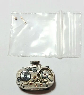 #222,  5 1/2 Lignes  17 Jewel Tavannes Good Balance Assembly Runs & Stops. - Image 1 of 4