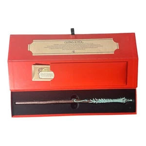 Universal Epic Universe Cosme Acajor Exclusive Interactive Wand - Reed - Picture 1 of 3