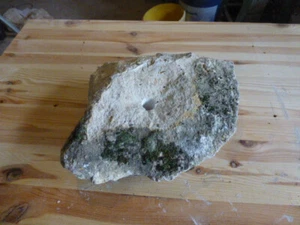 Quellstein Brunnenstein mit Loch für Quellsteinbrunnen Naturstein Nr. 52 Unikat - Bild 1 von 7