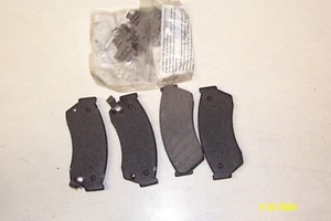 GM 18037606 Disc Brake Pad-Organic Front ACDELCO PRO DURASTOP 17D451 - Picture 1 of 2