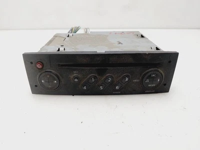 8200607918T autoradio pour RENAULT SCENIC II (JM) 9326423 - Photo 1/4