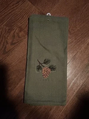 Блюдо полотенце вышитая сосна домик деревенский кабины сосновая шишка новый - Изображение 1 из 3