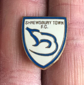 SELTENE SHREWSBURY TOWN F.C. ALTE WAPPEN SCHILD EMAILLE ANSTECKNADEL ABZEICHEN - Bild 1 von 1