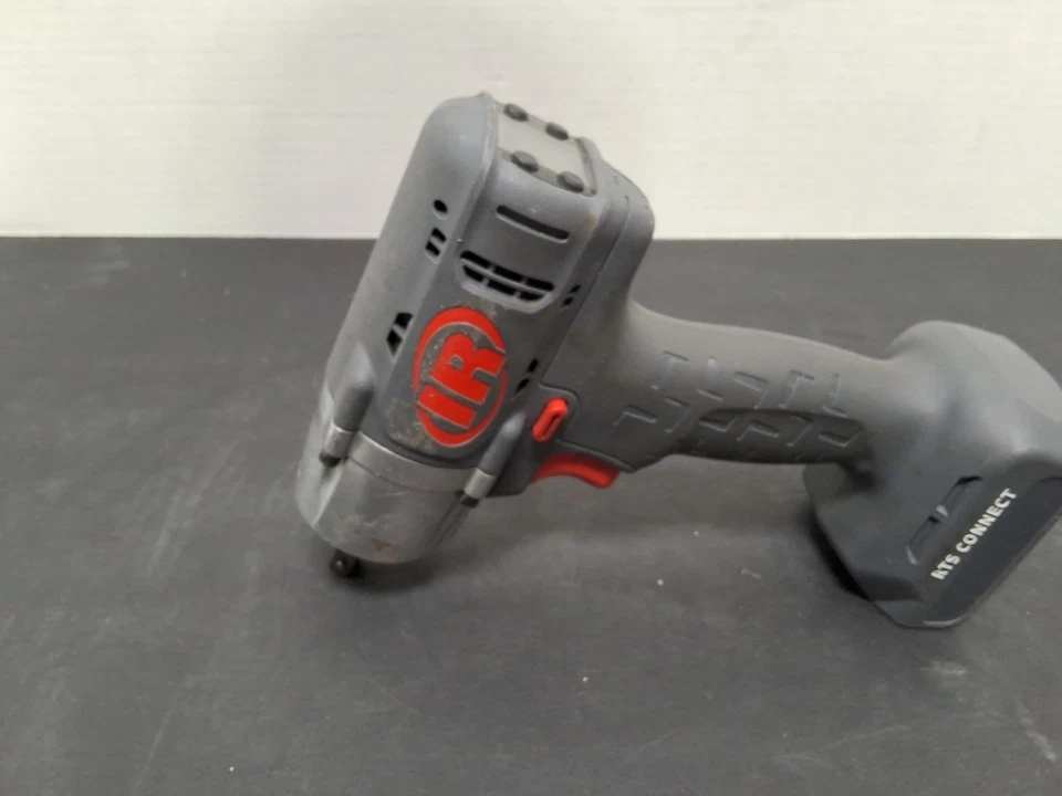 Llave de impacto inalámbrica INGERSOLL RAND RTS IQV20 3/8" 60NM RTS060PS6 (SOLO HERRAMIENTA) Foto 1 de 4