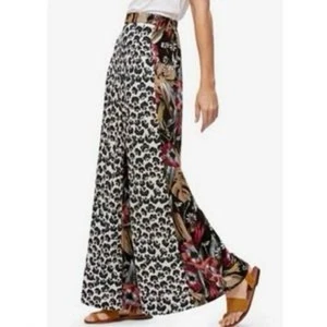 Free People In The Mix bedruckte Palazzohose mit weitem Bein Schwarz Small - Bild 1 von 9