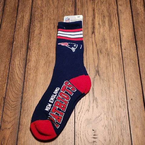 New England Patriots NFL Team Apparell Football Mens Dress Socks (L) Cover
