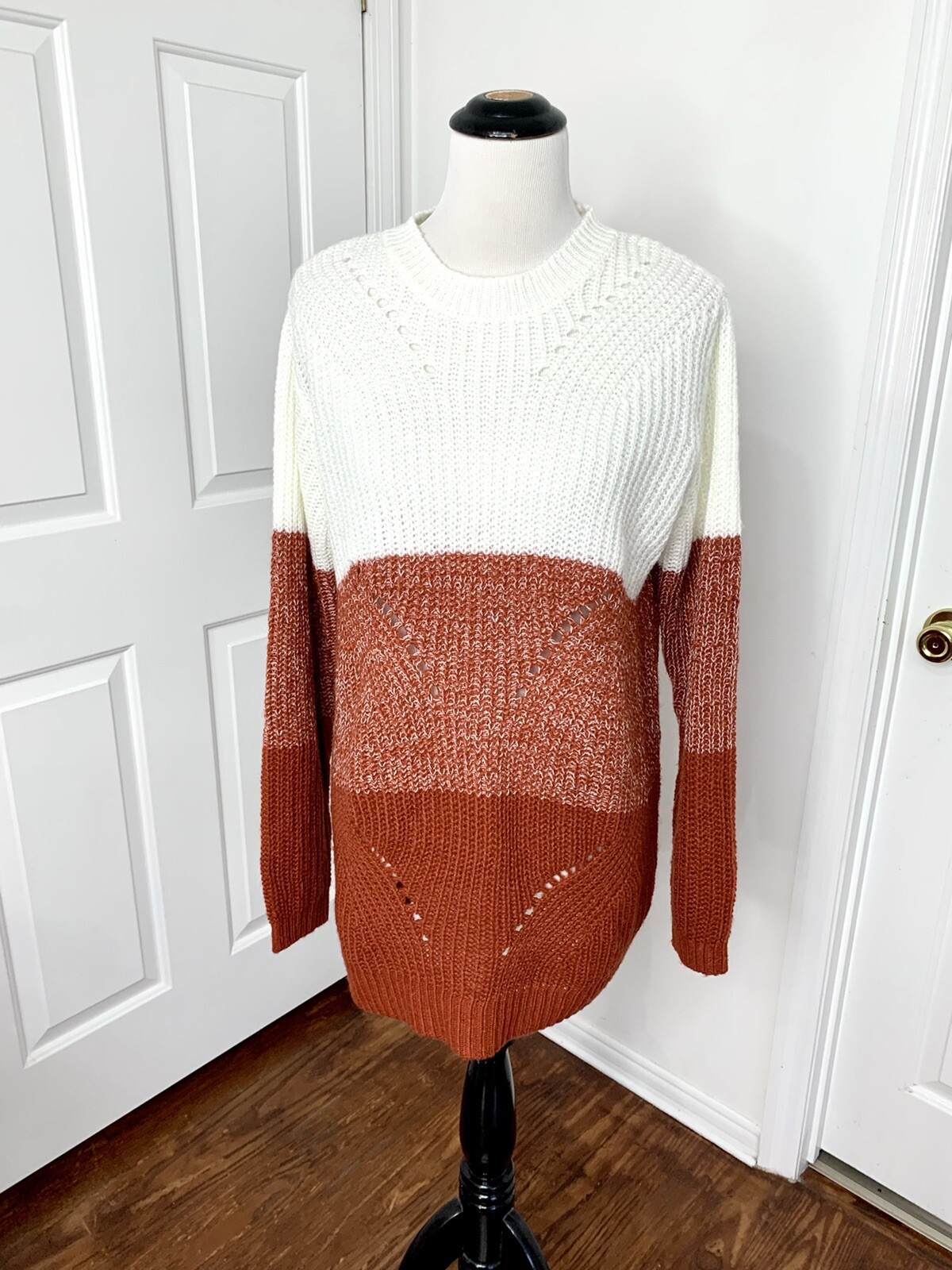 LARGE Pullover Crewneck Sweater | eBay