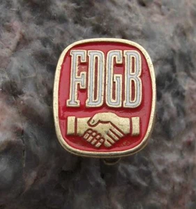 Vintage FDGB Frei Deutscher Gewerkschaftsbund Mitglieder Handschlag Pin Abzeichen - Bild 1 von 6