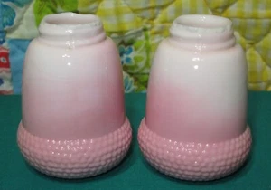 Vtg Pair Victorian Pink Blush Acorn Salt Pepper Shakers Buckeye Glass - Picture 1 of 9