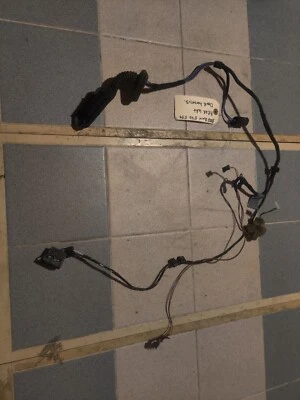 Arnés de puerta conductor trasero BMW E39 540I 530i 525i 528I 1998 1999 2000-2003 OEM Foto 1 de 4