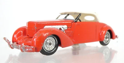 Matchbox Cord Phaeton Sedan 1937 812 Convertible Models Of Yesteryear 18 Toy Car - Image 1 of 4