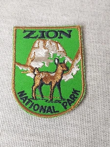Vintage Zion National Park Embroidered Fabric Patch - Picture 1 of 2